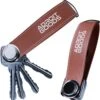 AdroitGoods Sleutel Organizer Sleutelhouder - Key Organizer - Keychain Multitool Sleutelhanger - Sleuteletui 2 Tot 7 Sleutels - Leer - Bruin 2 AdroitGoods Sleutel Organizer Sleutelhouder - Key Organizer - Keychain Multitool Sleutelhanger - Sleuteletui 2 Tot 7 Sleutels - Leer - Bruin -Auto-Onderdelenwinkel 1189x1200 2