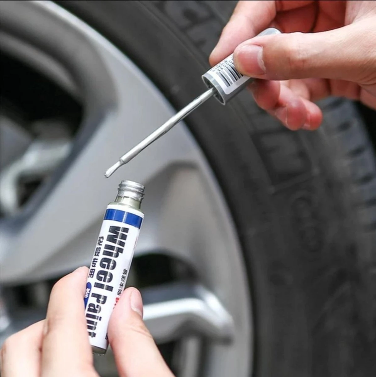 TLVX Velg Schade Reparatie Verf Pen / Velg Lakstift / Velgen Schade Verf / Velg Schade Herstel / Wieldoppen Reparatie Verf Pen / Lakstift Velgen / Krasverwijderaar Velgen / Zilver / Grijs / Waterafstotend 4 TLVX Velg Schade Reparatie Verf Pen / Velg Lakstift / Velgen Schade Verf / Velg Schade Herstel / Wieldoppen Reparatie Verf Pen / Lakstift Velgen / Krasverwijderaar Velgen / Zilver / Grijs / Waterafstotend - Afbeelding 2