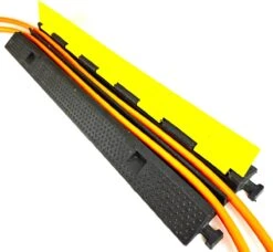 Kabeldrempel Voor 2 Laadkabels Van Elektrische Voertuigen Kabeldrempel -Auto-Onderdelenwinkel 1200x1110 5