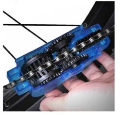 Luxergoods Fietsketting Reiniger - Ketting Schoonmaken - 9 Delig - Inclusief Borstel - Gratis Handschoenen - Fietskettingreiniger -Auto-Onderdelenwinkel 1200x1153 1