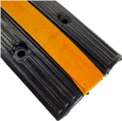 Kabeldrempel Voor Laadkabels Van Elektrische Voertuigen Kabeldrempel -Auto-Onderdelenwinkel 1200x1189 6