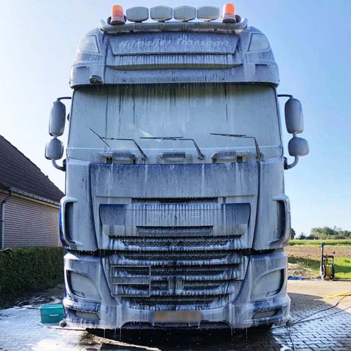 Nerta Snow Foam Autoshampoo - Auto Wassen - Sky WE 64 - Car Wash - 5 Liter 5 Nerta Snow Foam Autoshampoo - Auto Wassen - Sky WE 64 - Car Wash - 5 Liter - Afbeelding 3