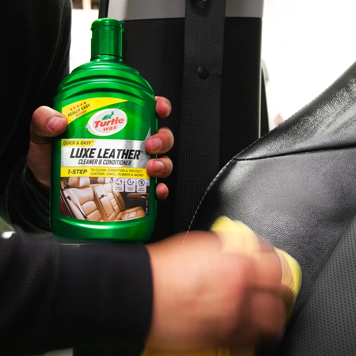 Turtle Wax Luxe Leather Cleaner & Conditioner Bekledingsreiniger - 500ml 7 Turtle Wax Luxe Leather Cleaner & Conditioner Bekledingsreiniger - 500ml - Afbeelding 5