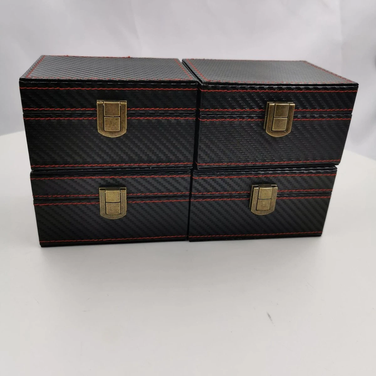 Viatel Autosleutel RFID Antidiefstal - Keyless Entry - Signaal Blocker - Anti Diefstal - Anti Skim Autosleutel RFID Antidiefstal | RFID Luxe Carbon Box | Keyless Entry Beschermdoos | Makes Easy 6 Viatel Autosleutel RFID Antidiefstal - Keyless Entry - Signaal Blocker - Anti Diefstal - Anti Skim Autosleutel RFID Antidiefstal | RFID Luxe Carbon Box | Keyless Entry Beschermdoos | Makes Easy - Afbeelding 5