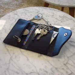 Su.B.dgn - Leren Sleuteletui - Sleutelmapje - Met Pasjeshouder En Ritsvakje Voor Muntgeld - Zwart 19 Su.B.dgn - Leren Sleuteletui - Sleutelmapje - Met Pasjeshouder En Ritsvakje Voor Muntgeld - Zwart -Auto-Onderdelenwinkel 1200x1200 519