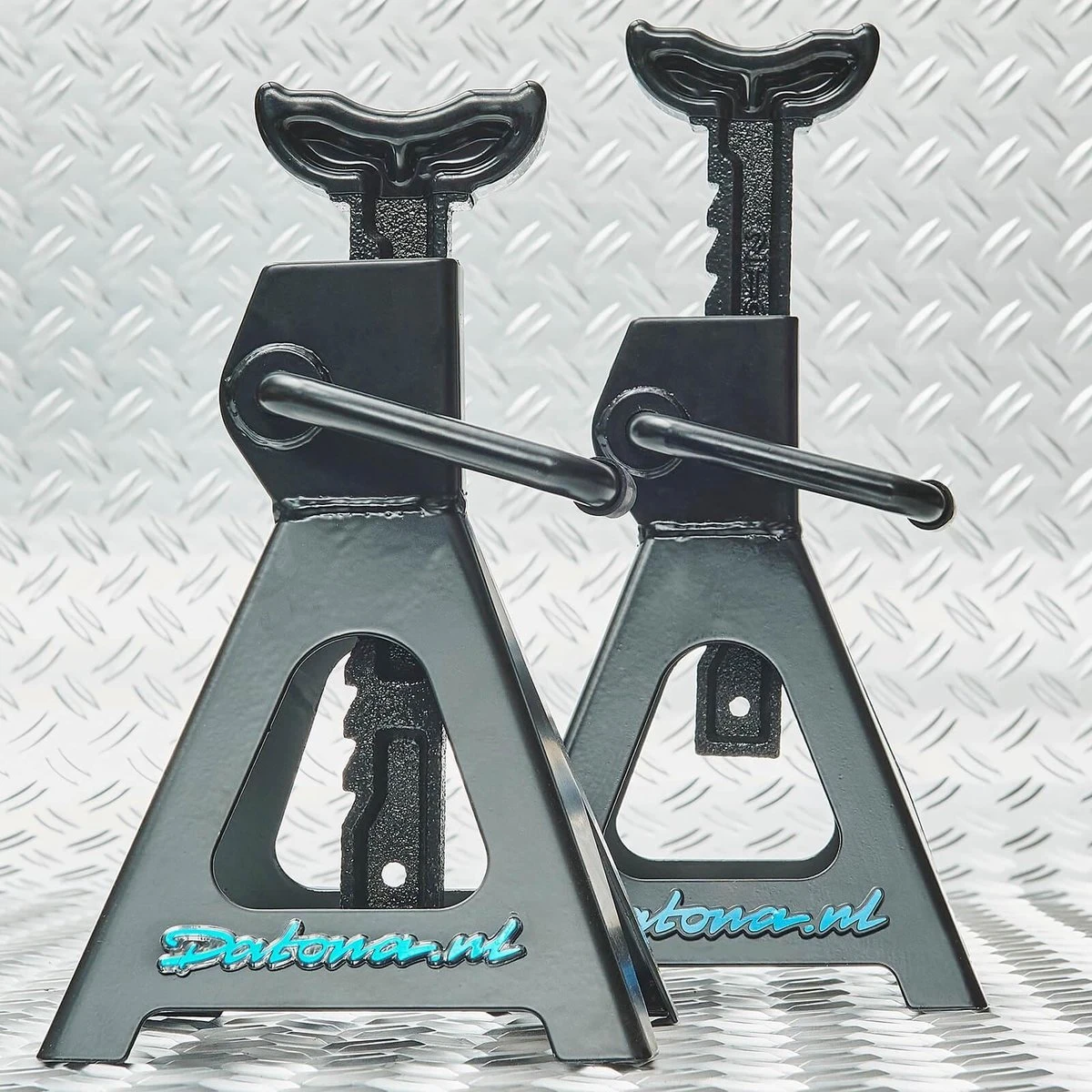 Datona® Autokrik Laag Model 2,5 Ton + Assteunen 3 Ton - Mat Zwart 7 Datona® Autokrik Laag Model 2,5 Ton + Assteunen 3 Ton - Mat Zwart - Afbeelding 5