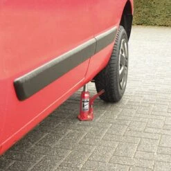 Carpoint Hydraulische Potkrik 3000KG 12 Carpoint Hydraulische Potkrik 3000KG -Auto-Onderdelenwinkel 1200x1200 933