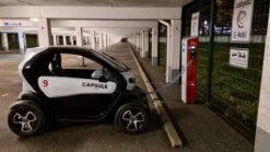 Metron Adapter Type 2 Laadpunt Naar Normaal Stopcontact (Schuko) Type 2 Adapter Compact Met Schakelaar -Auto-Onderdelenwinkel 1200x675 11