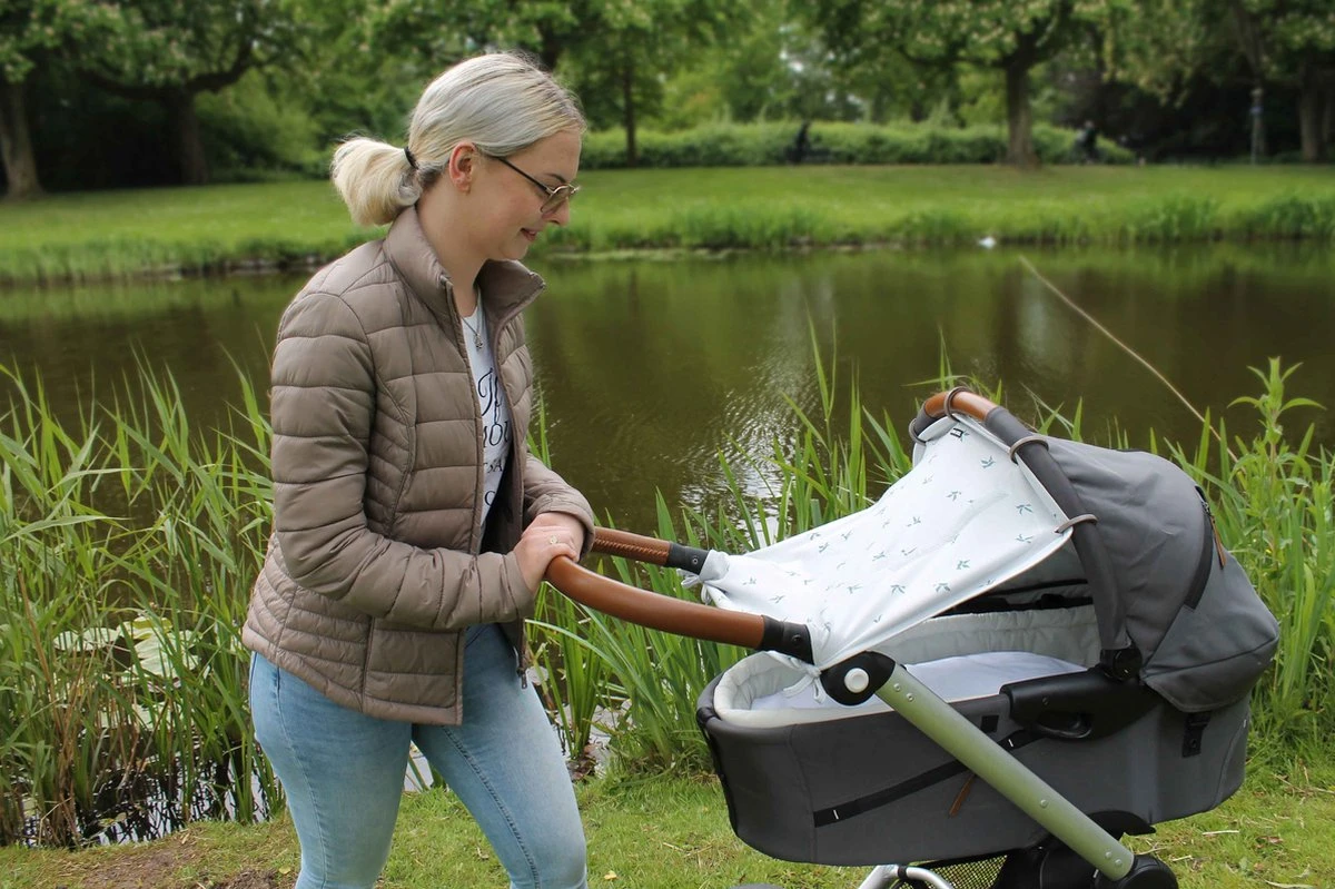 Dooky Universal Cover Zonnescherm Kinderwagen - Origami Swallow Grey Jade 6 Dooky Universal Cover Zonnescherm Kinderwagen - Origami Swallow Grey Jade - Afbeelding 4