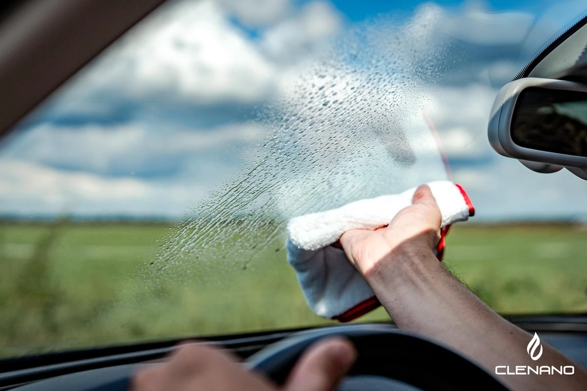 Interieur Reiniger Clenano 1 Liter - Voor Het Hele Interieur – Reinigt – Ontvet – Streep Loos - Nano Resultaat – Verwijdert Tot Zeer Hardnekkig Vuil – Fris Geparfumeerd – Multifunctioneel – Antibacterieel - Veilig Op Alle Materialen - Residuvrij 10 Interieur Reiniger Clenano 1 Liter - Voor Het Hele Interieur – Reinigt – Ontvet – Streep Loos - Nano Resultaat – Verwijdert Tot Zeer Hardnekkig Vuil – Fris Geparfumeerd – Multifunctioneel – Antibacterieel - Veilig Op Alle Materialen - Residuvrij - Afbeelding 8