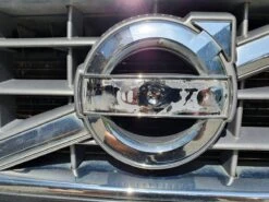 Volvo 31214625 Grille Embleem Sticker: Volvo S60 (11-18) V60 (-18) V70 (08-) -Auto-Onderdelenwinkel 1200x900 57