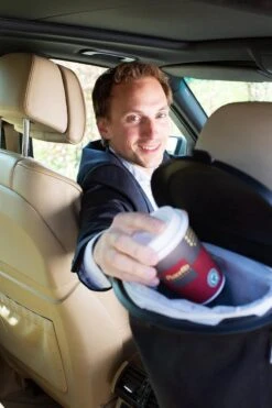 Cartrash Autoprullenbak Flextrash Large 9 Liter Zwart -Auto-Onderdelenwinkel 799x1200 3