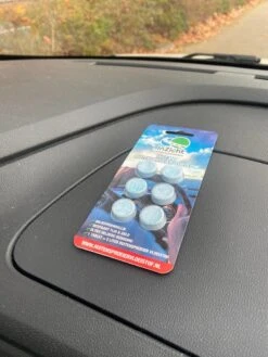 Ruitensproeiervloeistof 6 Inzicht Tabletten In Blister | Methanol Vrij | Maakt 30 Liter Ruitenwisservloeistof | Screenwash Tabletten Zijn Nieuw En Ook Nog Eens Heel Milieuvriendelijk In Gebruik | Bestel Meer Blister Verpakking En Pak Je Korting! -Auto-Onderdelenwinkel 900x1200